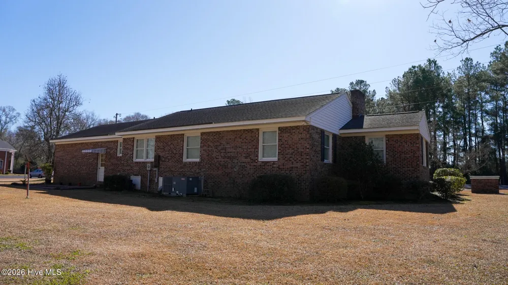 291 Whitehall Road Whiteville, NC 28472