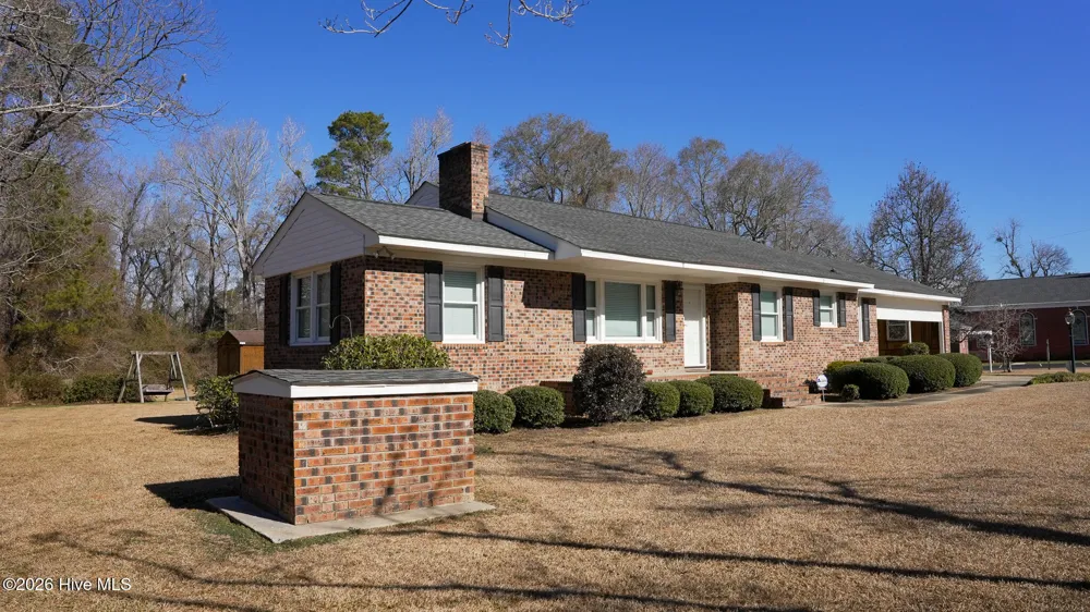 291 Whitehall Road Whiteville, NC 28472