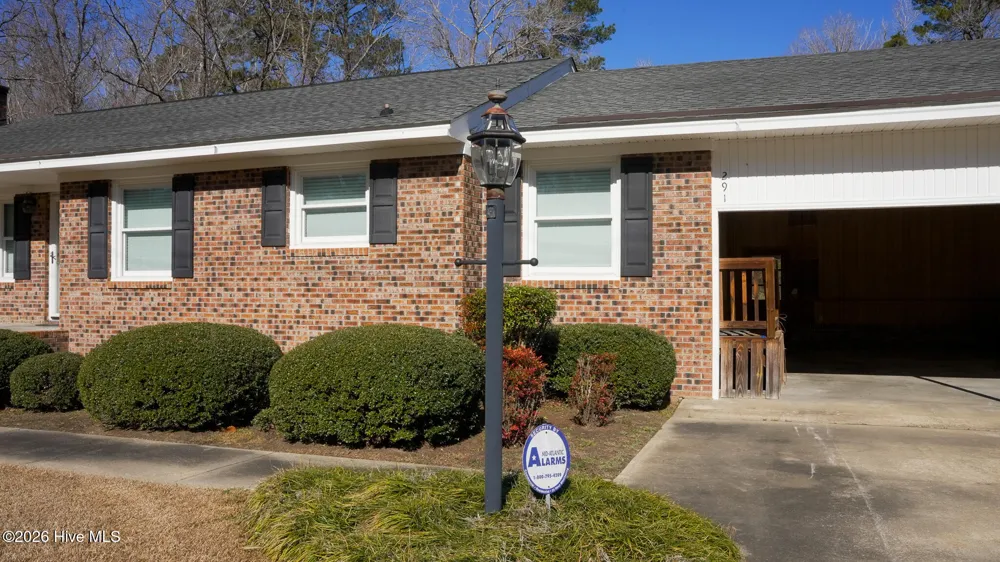 291 Whitehall Road Whiteville, NC 28472