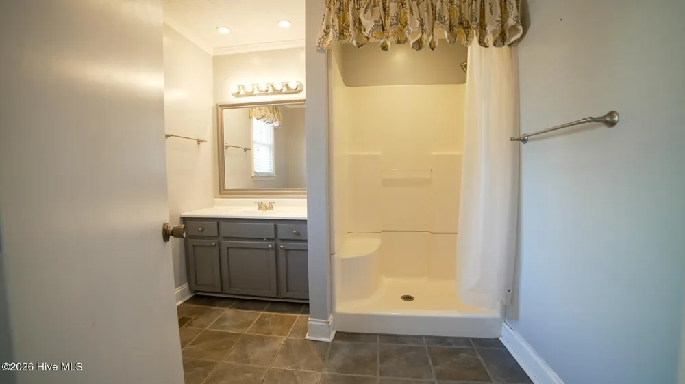 291 Whitehall Road Whiteville, NC 28472