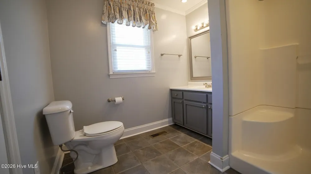 291 Whitehall Road Whiteville, NC 28472