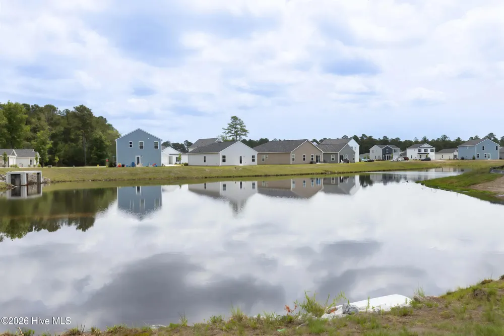 2208 Lakefront Drive SE #The Efficient Bolivia, NC 28422