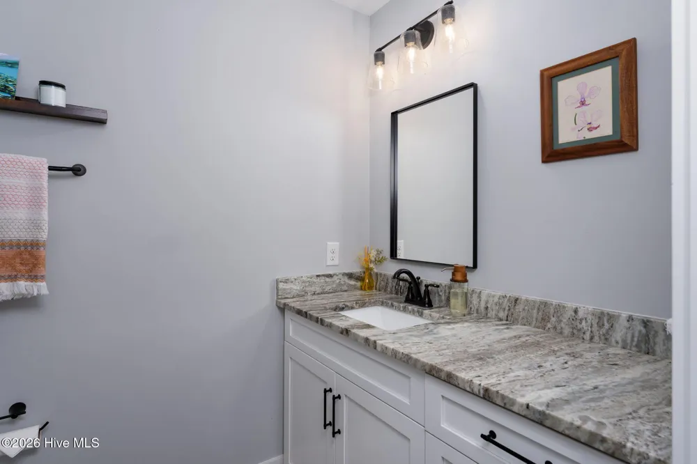541 Moss Lake Lane Holly Ridge, NC 28445