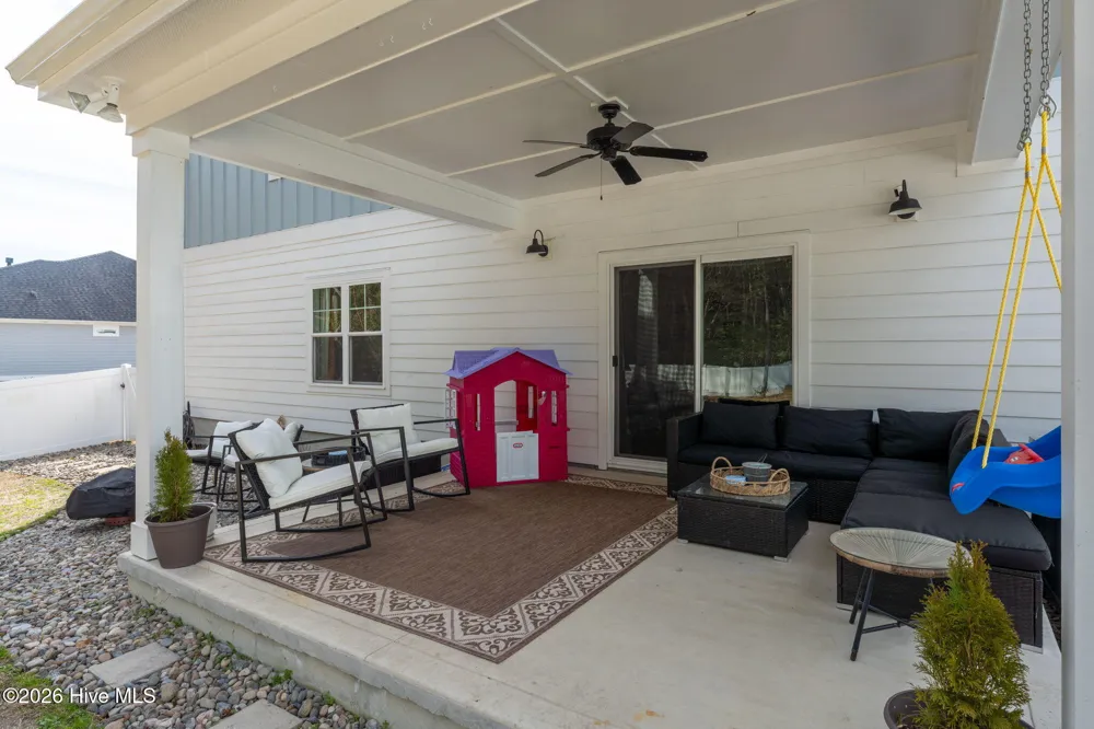 541 Moss Lake Lane Holly Ridge, NC 28445