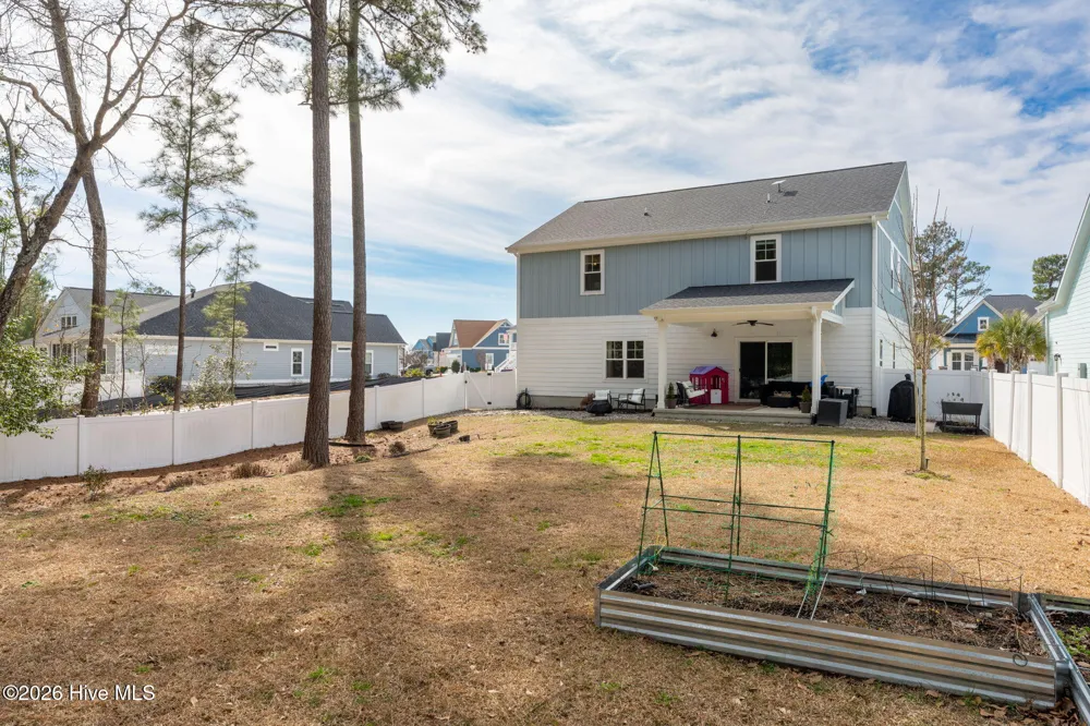 541 Moss Lake Lane Holly Ridge, NC 28445