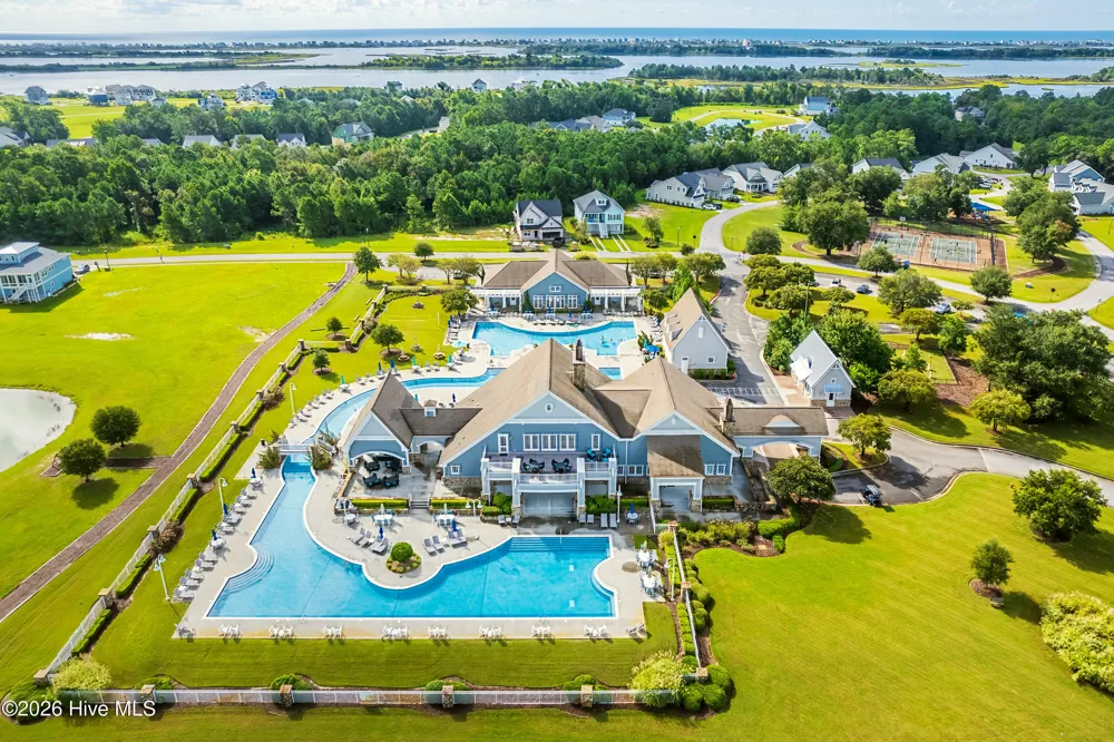 541 Moss Lake Lane Holly Ridge, NC 28445