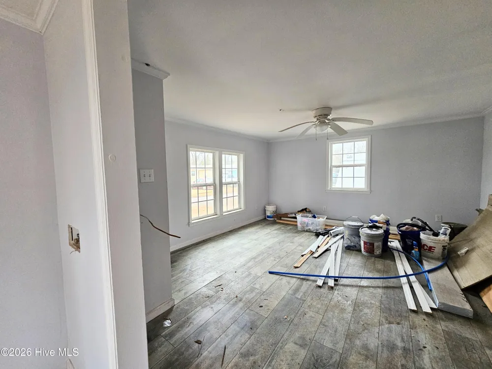 410 Devane Street Wallace, NC 28466