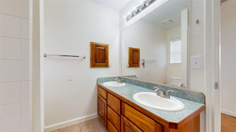 5909 County Road 488 Nevada, TX 75173