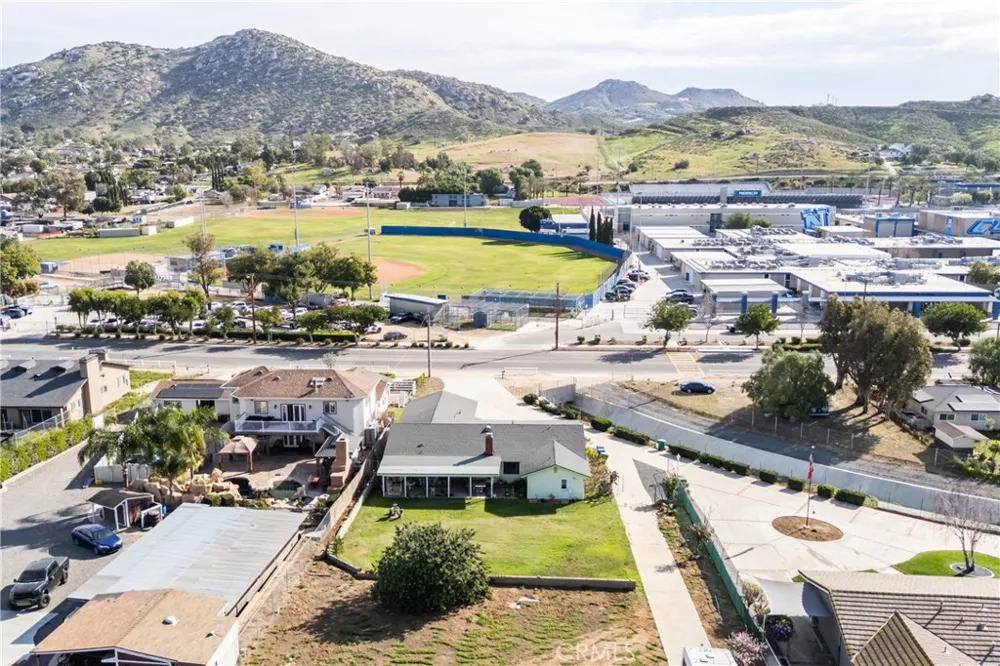 2160 Temescal Avenue Norco, CA 92860