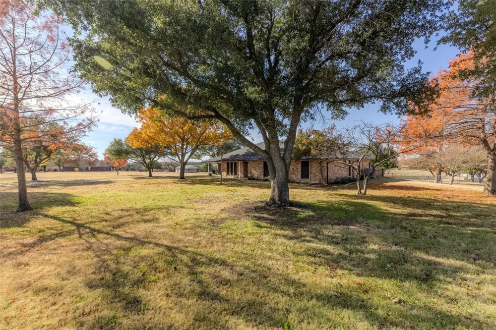803 Westshore Drive St Paul, TX 75098