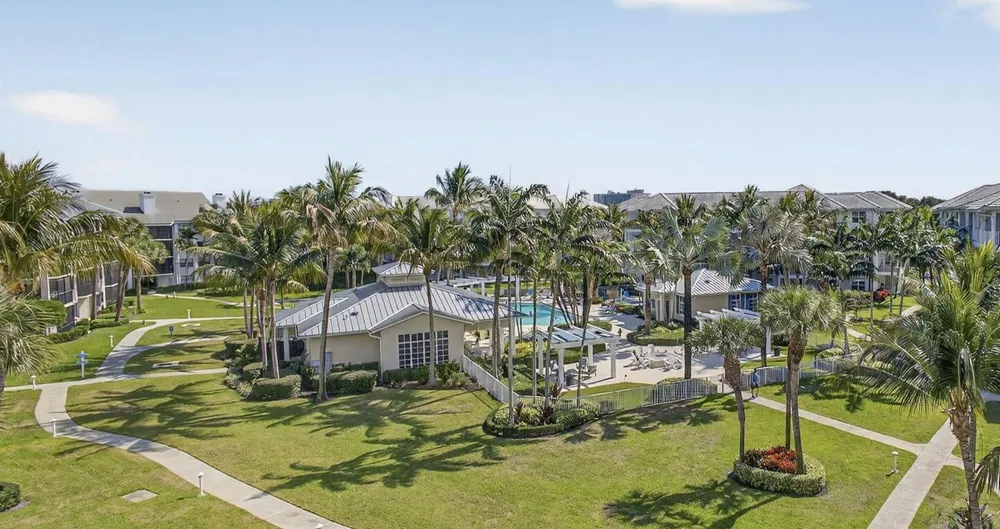 441 Bay Colony Drive