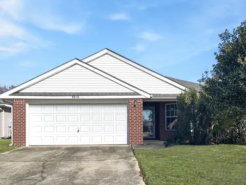 9018 Camelot Place