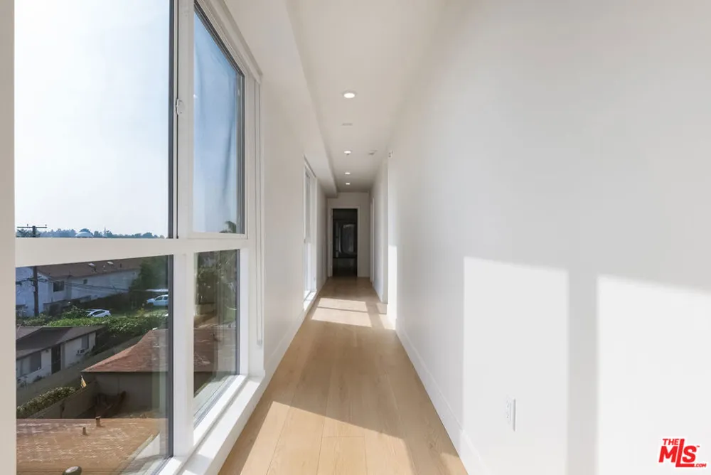 8561 Belmont Street #6 Cypress, CA 90630
