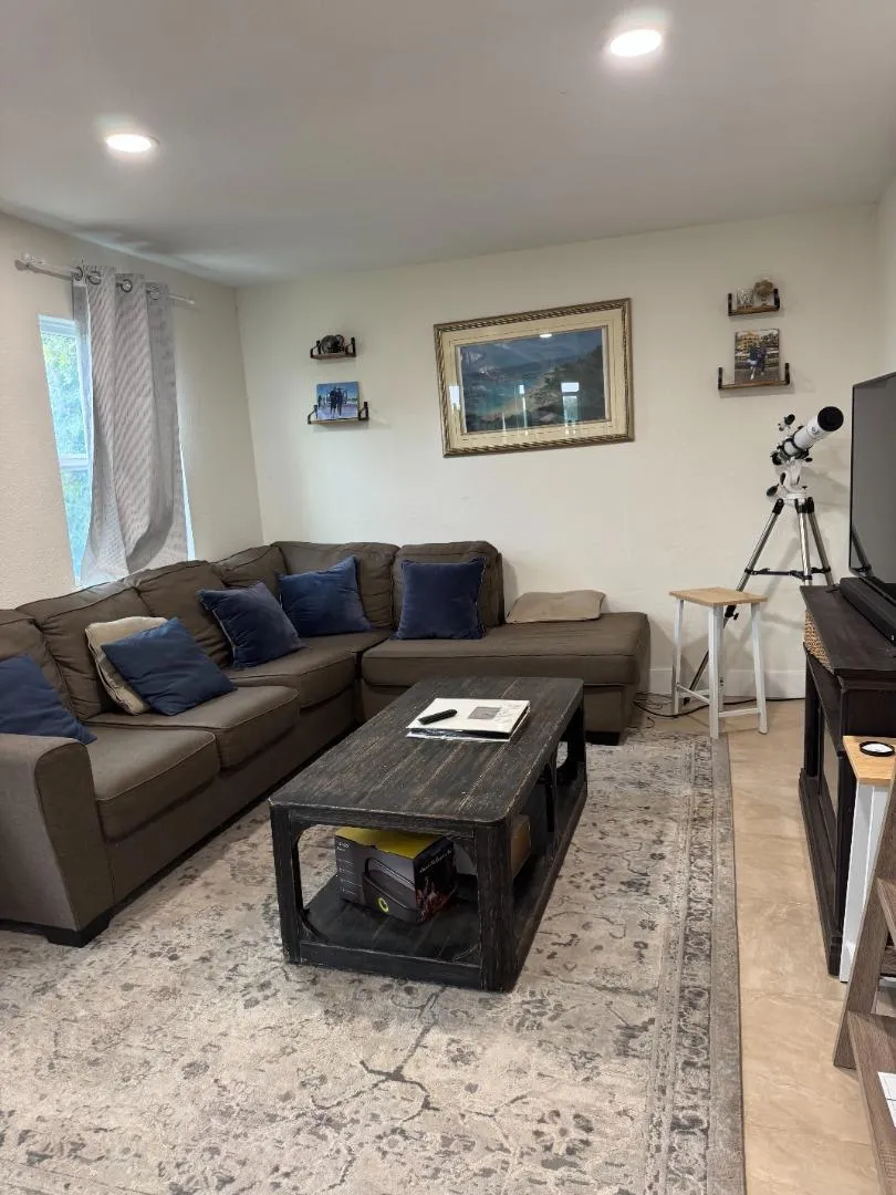 2712 Ferguson Road Gilroy, CA 95020