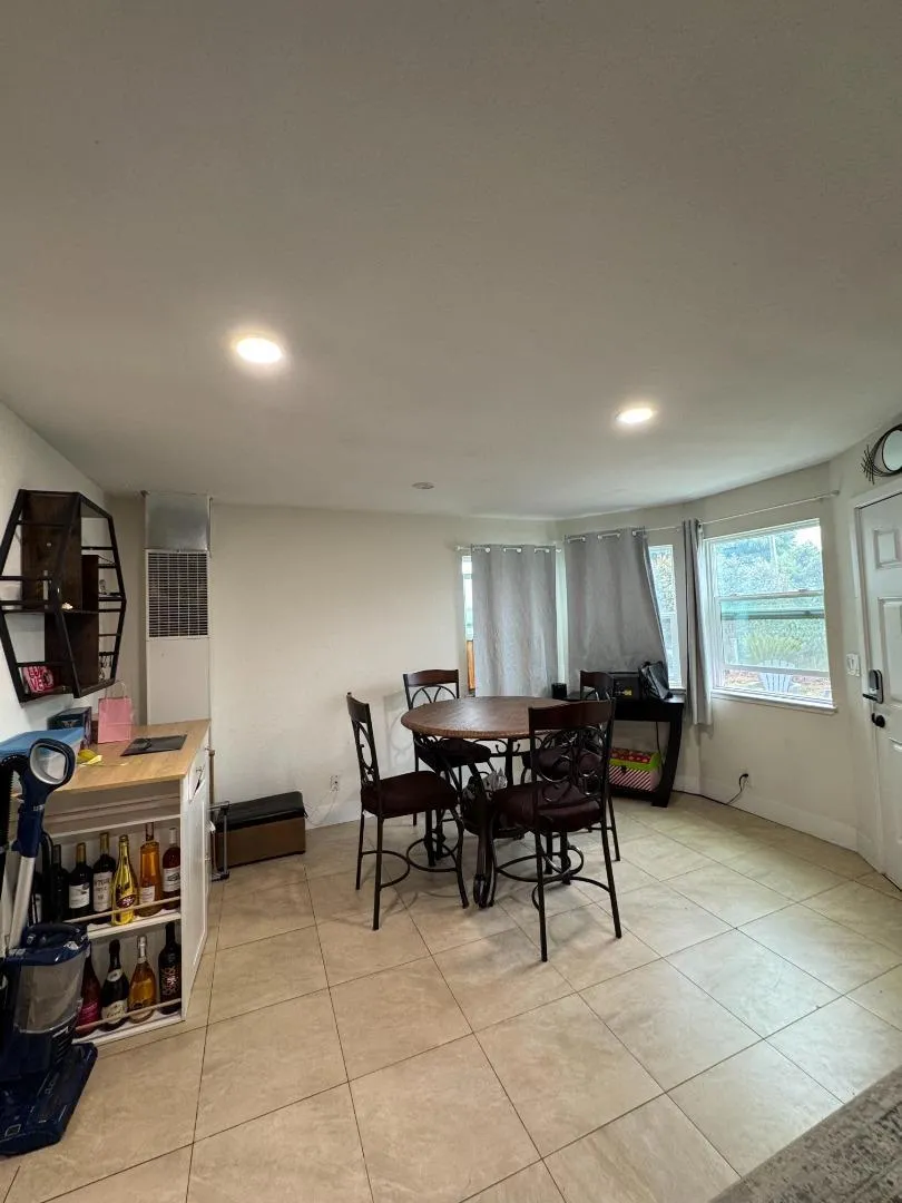 2712 Ferguson Road Gilroy, CA 95020