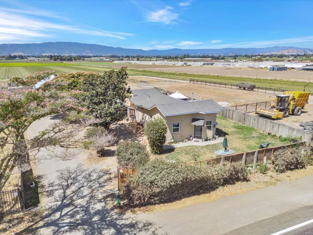 2712 Ferguson Road Gilroy, CA 95020