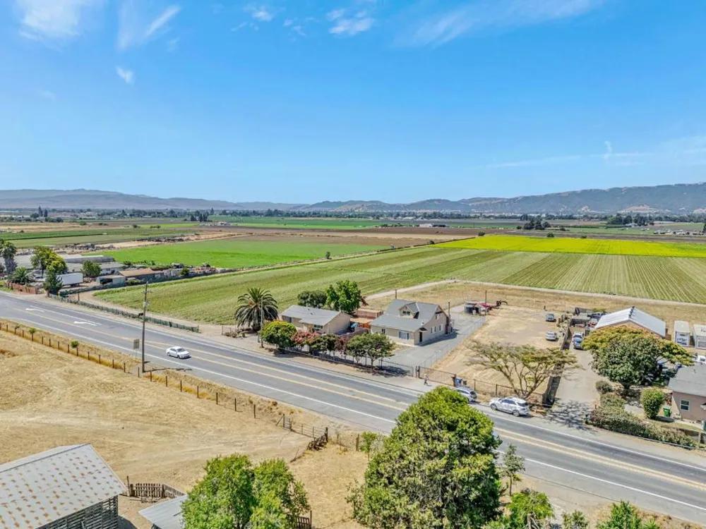 2718 Ferguson Road Gilroy, CA 95020