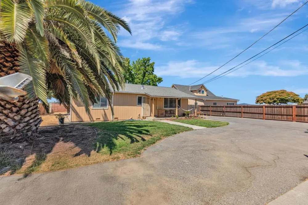 2718 Ferguson Road Gilroy, CA 95020