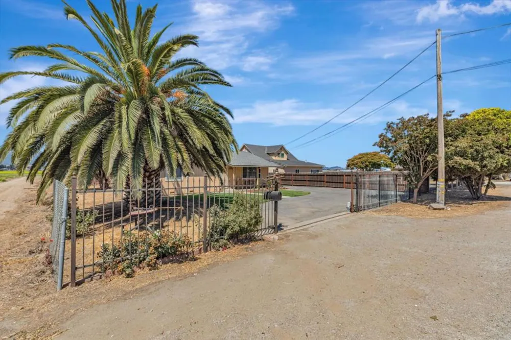 2718 Ferguson Road Gilroy, CA 95020