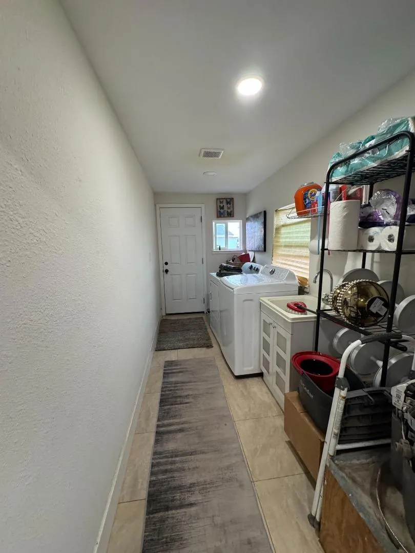 2712 Ferguson Road Gilroy, CA 95020