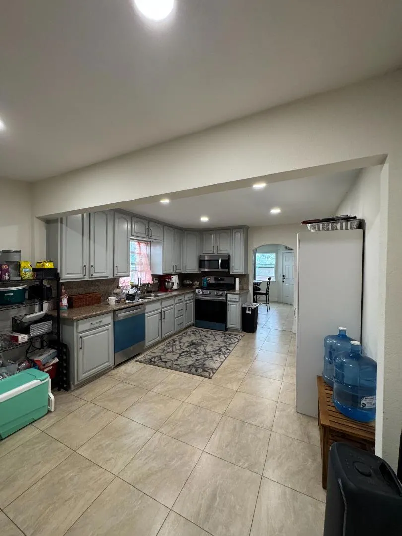 2712 Ferguson Road Gilroy, CA 95020
