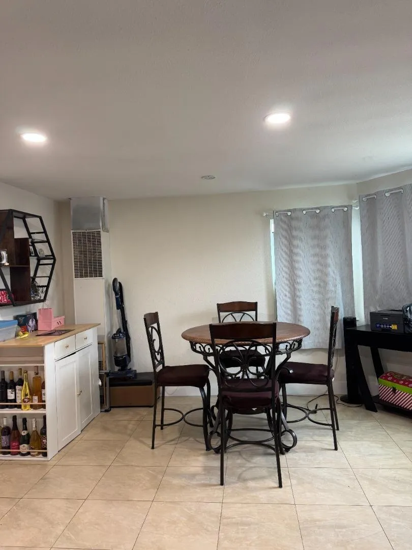 2712 Ferguson Road Gilroy, CA 95020