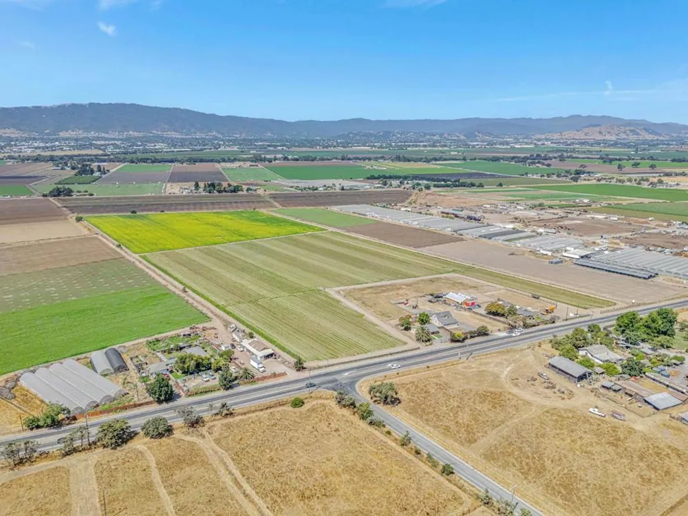 2718 Ferguson Road Gilroy, CA 95020