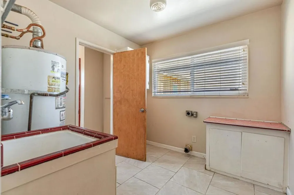 2718 Ferguson Road Gilroy, CA 95020