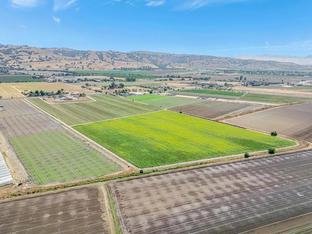 2718 Ferguson Road Gilroy, CA 95020