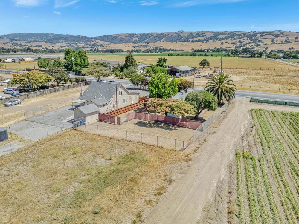 2718 Ferguson Road Gilroy, CA 95020