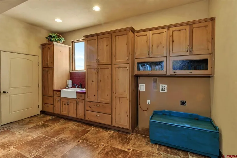 1180 SE Deer Creek Drive Cedaredge, CO 81413