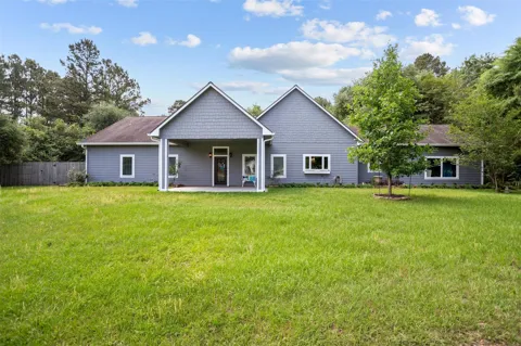 207 W Neyland