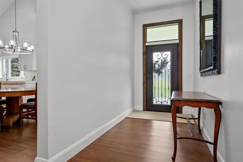 207 W Neyland Colmesneil, TX 75938