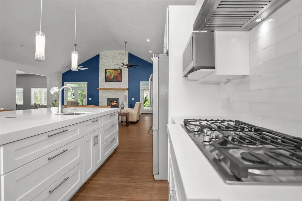 207 W Neyland Colmesneil, TX 75938