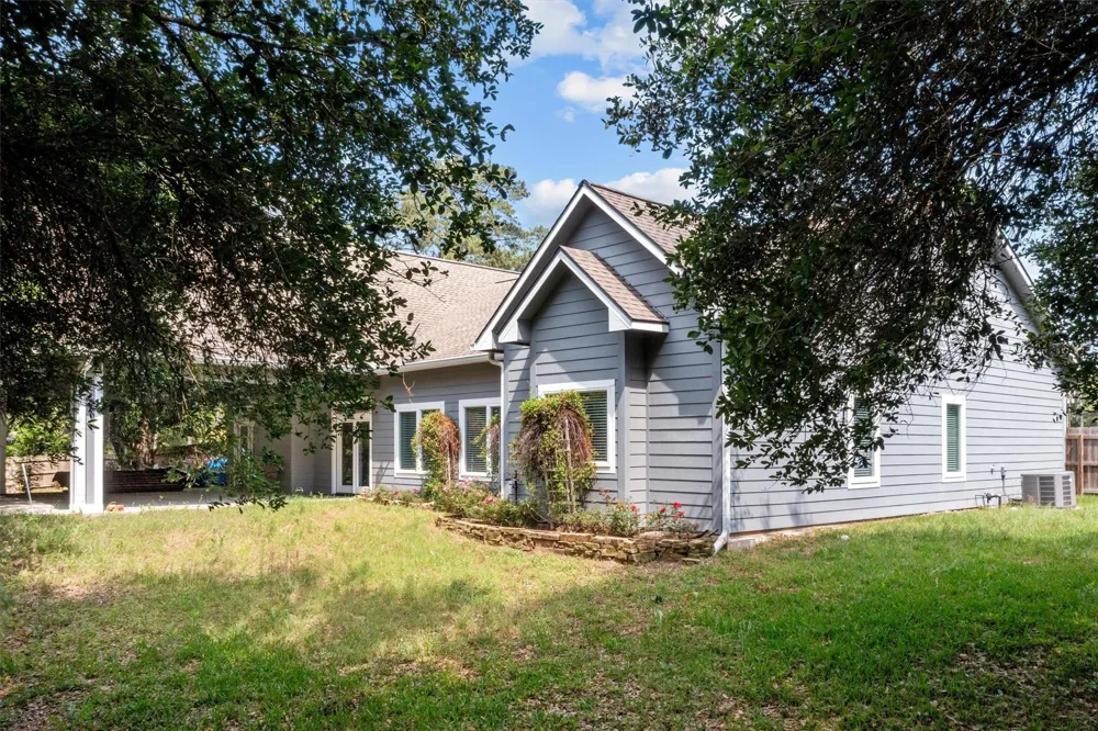 207 W Neyland Colmesneil, TX 75938