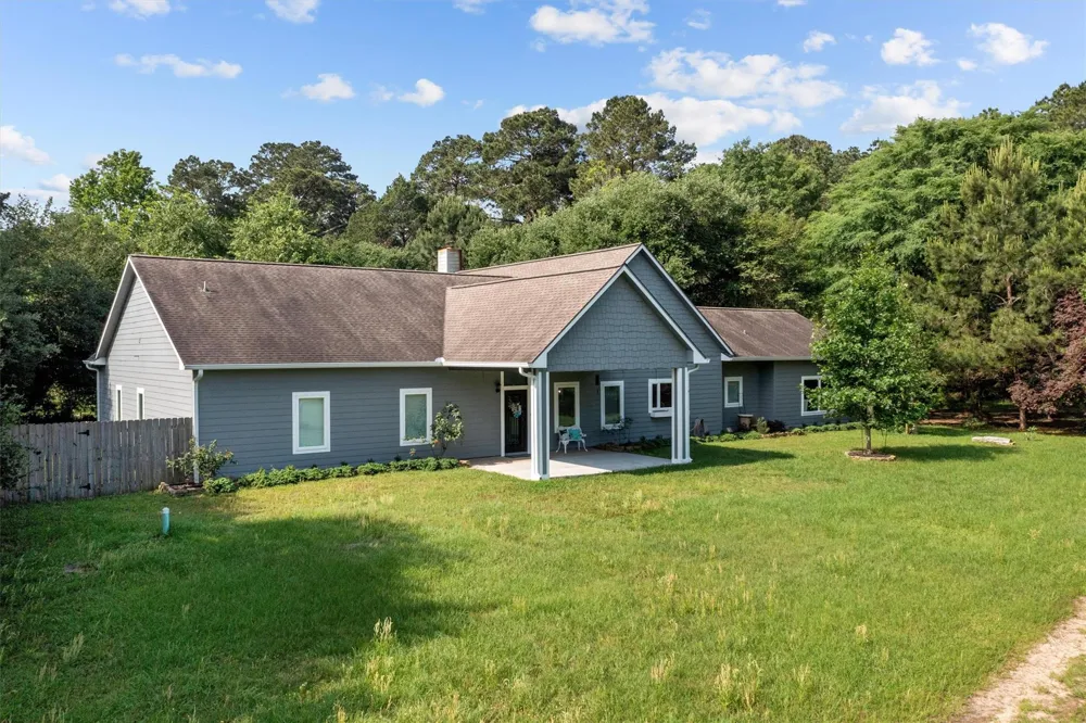 207 W Neyland Colmesneil, TX 75938