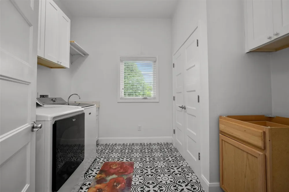 207 W Neyland Colmesneil, TX 75938