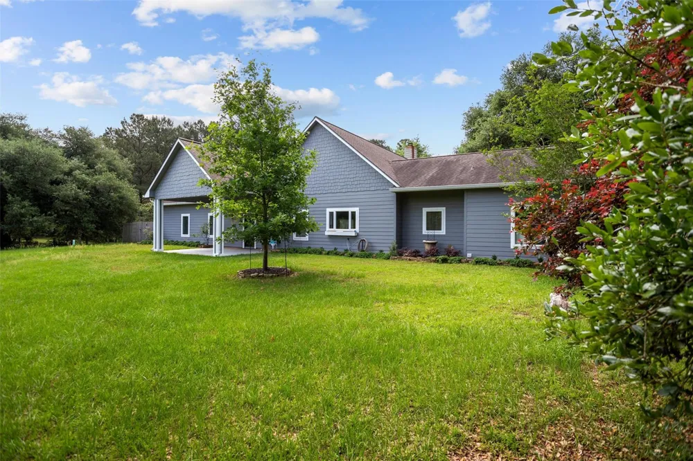207 W Neyland Colmesneil, TX 75938