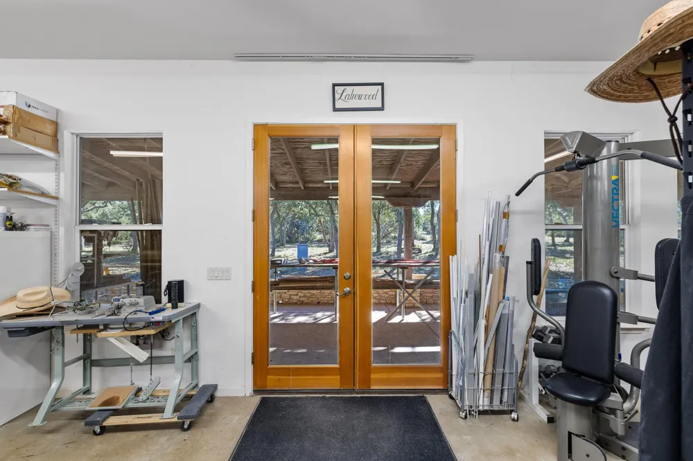 2874 Elder Hill Road Driftwood, TX 78619