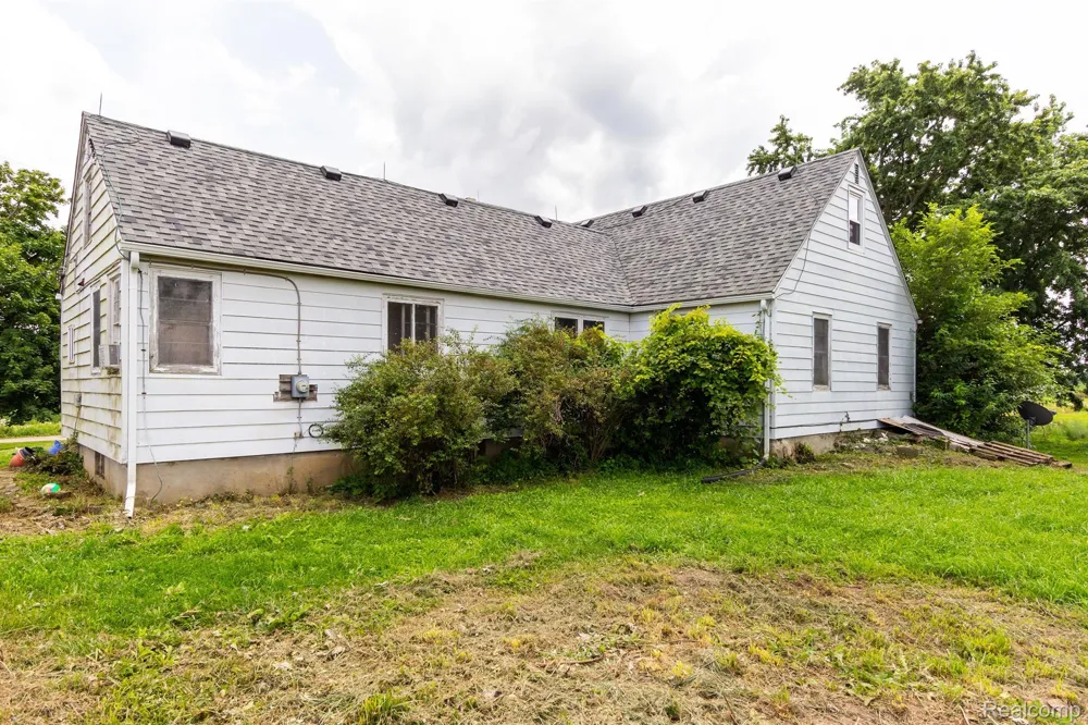 8620 SCIO CHURCH ROAD Lima Township, MI 48103