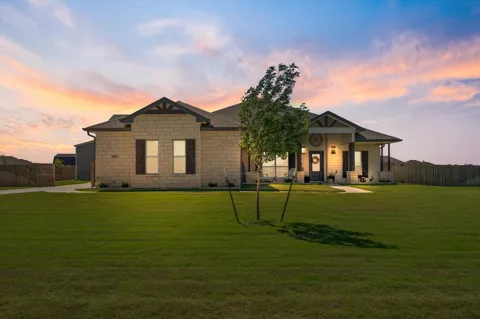 825 Niki Drive