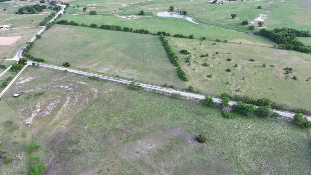 2 Hackberry Road Salado, TX 76571