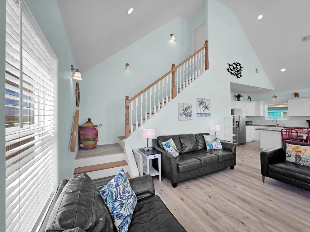 1120 Alex Drive Gilchrist, TX 77617