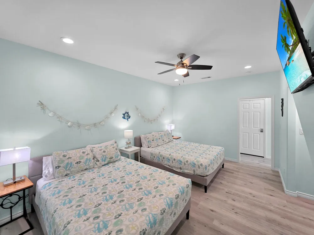 1120 Alex Drive Gilchrist, TX 77617