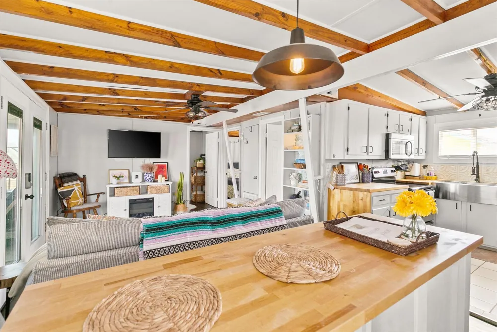 311 Olive Street Surfside Beach, TX 77541