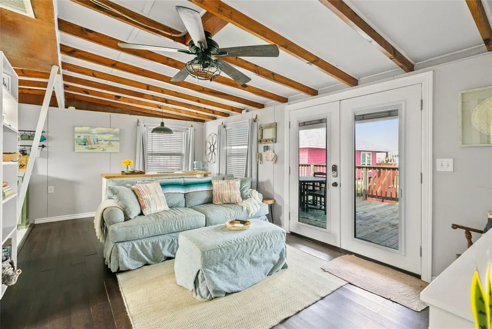 311 Olive Street Surfside Beach, TX 77541