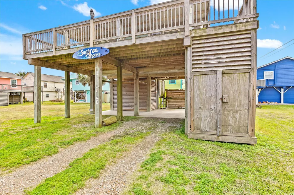 311 Olive Street Surfside Beach, TX 77541
