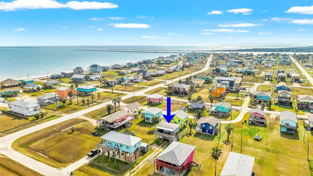 311 Olive Street Surfside Beach, TX 77541