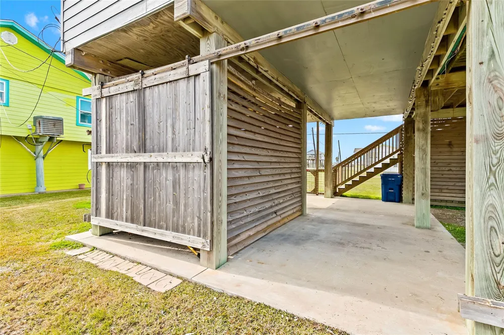 311 Olive Street Surfside Beach, TX 77541