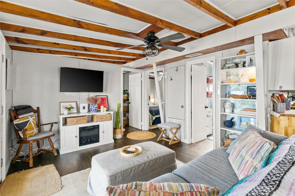 311 Olive Street Surfside Beach, TX 77541